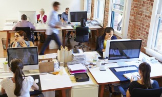 Men and women respond to open-plan office designs differently