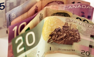 Canadian Bank Note de-risks pension plan with longevity agreement