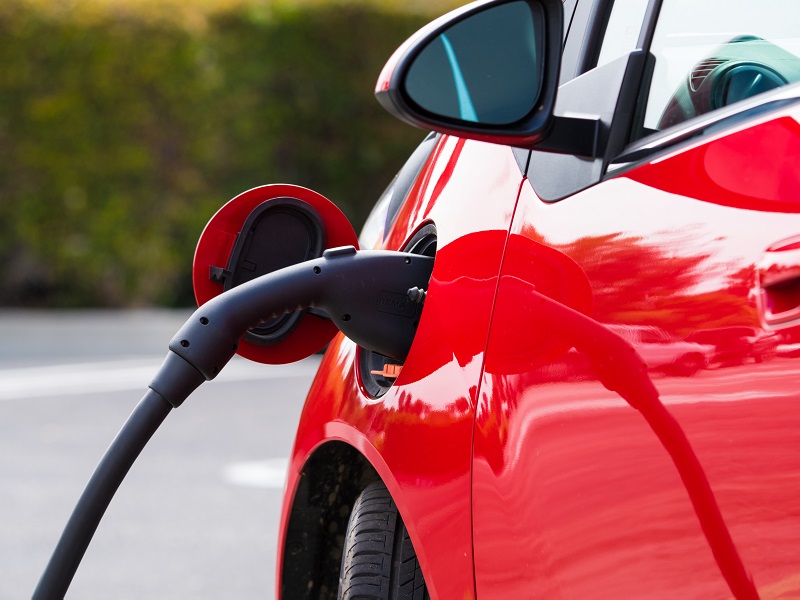 Caisse investing further in electric vehicle charging network