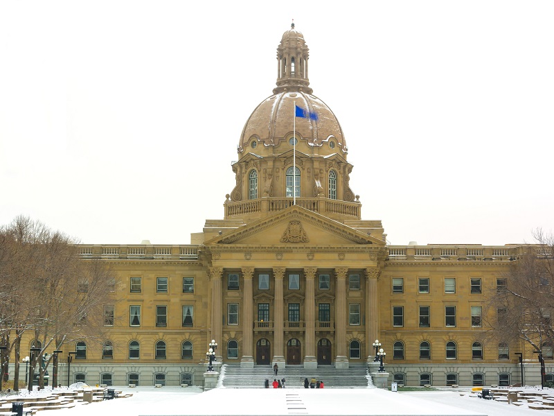 Alberta’s public-sector pension plans reassuring members amid worry over ministerial order