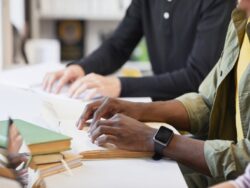 copyright_seventyfour74_123RF